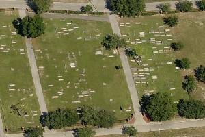 Aerial view of the Lincoln Park Cemetery